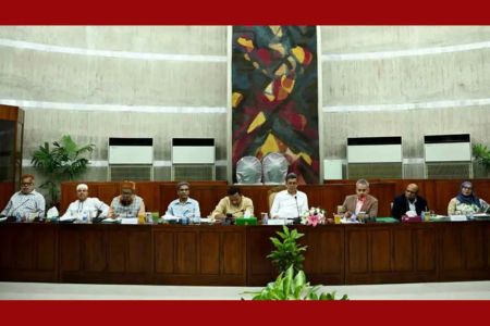 নারীদের জন্য দ্রুত চালু হবে আরও ১০০ পিংক বাস