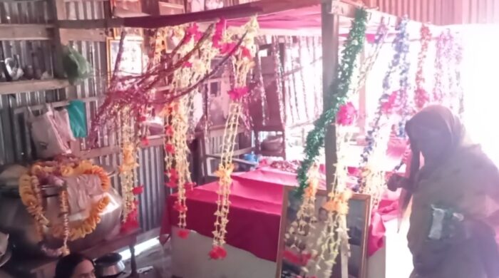 ডাসারে কথিত পীরের দরবারে ওরজকে কেন্দ্র করে এলাকাবাসীর ক্ষোভ