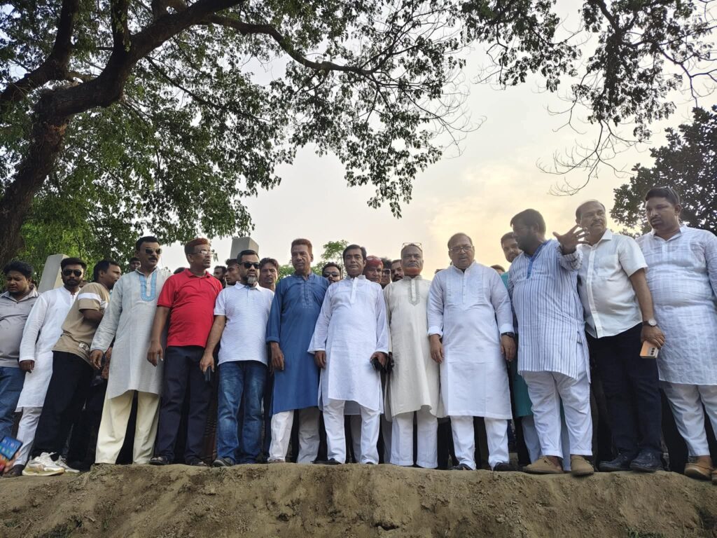 শার্শার উলসী ‘জিয়ার খাল’ পরিদর্শনে মফিকুল হাসান তৃপ্তি: উদ্বোধনে আসছেন তারেক রহমান