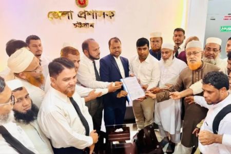 গ্যাস-বিদ্যুৎ সংকটের জবাব চেয়ে প্রধানমন্ত্রীর কাছে স্মারকলিপি ১১ দলের