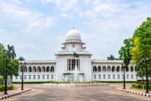 কারাগারে মায়েদের সঙ্গে ৩০৩ শিশু, হাইকোর্টে সমাজসেবা অধিদপ্তরের প্রতিবেদন