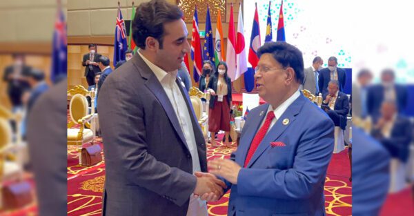 শেখ হাসিনাকে শুভকামনা জানিয়েছেন পাক পররাষ্ট্রমন্ত্রী