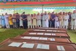 সৌদিতে অগ্নিকাণ্ড: জানাজা শেষে দেশে আসা নওগাঁর ৭ শ্রমিকের মরদেহ স্বজনদের কাছে