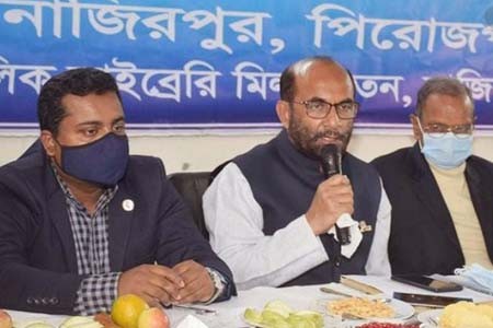 একাত্তরের সাম্প্রদায়িক শক্তির প্রজন্ম ভ্রুকুটি করলে ছাড় দেয়া হবে না-শ ম রেজাউল করিম