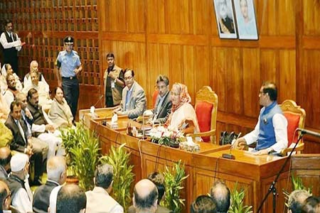 প্রতিহত করতে হবে