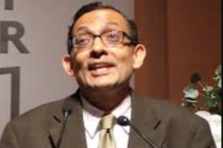 করোনায় মানুষকে ধন্দে ফেলার জন্য বিজ্ঞানই দায়ী