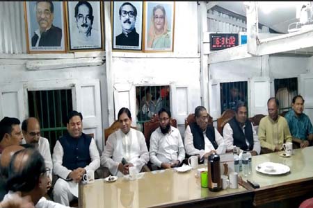 আবুল হাসানাত আবদুল্লাহর মতবিনিময়