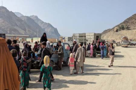 পাকিস্তান ফেরত আফগান শরনার্থীরা