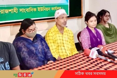 মেয়েকে উত্ত্যক্তের প্রতিবাদ করে হামলার শিকার বাবা