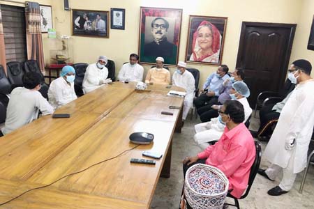 নেতৃবৃন্দের সুস্থতা কামনায় আওয়ামী লীগের দোয়া মাহফিল