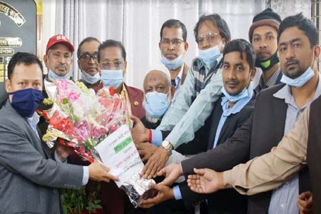 গৌরনদীতে ইউএনও’র সাথে শিক্ষকদের মতবিনিময়