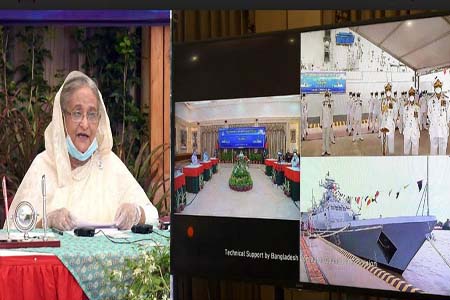 নৌঘাঁটি বিএনএস ঈসা খানে 'বনৌজা সংগ্রাম' এর কমিশনিং প্রদান