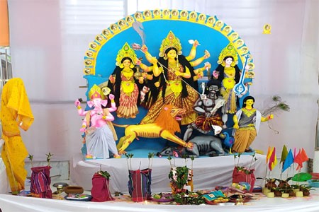 https://thenewse.com/wp-content/uploads/Basanti-Durga-Pujor.jpg