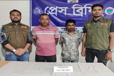 আমদানিকৃত ৬৬৭ বস্তা ছোলা প্রতারণাপূর্বক আত্মসাৎ, ট্রাক ড্রাইভারসহ গ্রেফতার-২