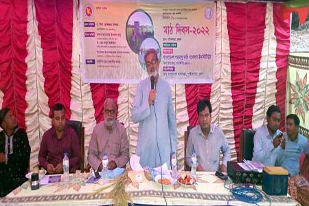 পাইকগাছায় বিনা ধান ১৭’র ফসল কর্তন ও মাঠ দিবস অনুষ্ঠিত