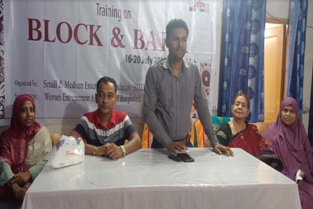 ঝিনাইদহে ব্লক ও বাটিকের ৫ দিন ব্যপি প্রশিক্ষণ কর্মশালার উদ্বোধন