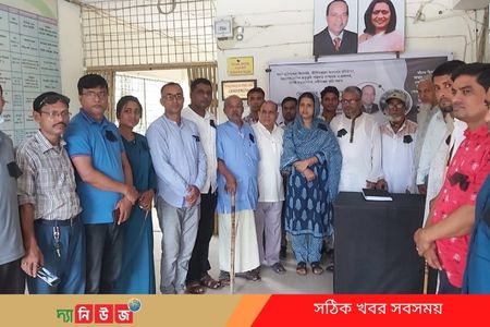 নবীগঞ্জে উপজেলা পরিষদের উদ্যােগে মুক্তিযুদ্ধের কিংবদন্তি মেজর (অব:) সুরঞ্জন দাস ও তাঁর সহধর্মিণীর স্মরণে শোক বই উদ্বোধন