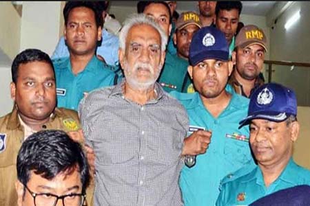 প্রধানমন্ত্রীকে ত্যার হুমকি মামলা: বিএনপি নেতা চাঁদ আরো ৩ দিনের রিমান্ডে