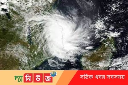 ঘূর্ণিঝড় ‘আসানি’তে সাগর বিক্ষুব্ধ