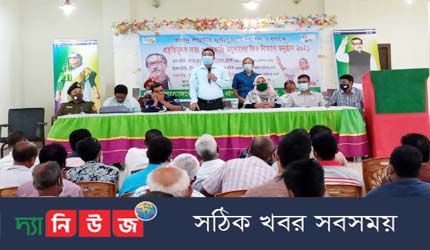 রাণীনগরে দুর্গাপূজা উপলক্ষে প্রস্ততিমূলক সভা ও অনুদানের ডিও বিতরণ