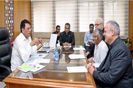 শিক্ষামন্ত্রীর সঙ্গে ভ্যাটিকানের প্রতিনিধিদলের সৌজন্য সাক্ষাৎ