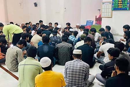 জেলা হত্যা দিবস উপলক্ষে ফরিদপুর জেলা ছাত্রলীগের দোয়া মাহফিল
