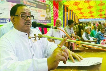 বিএনপি-জামাত এর রাজনীতি নিষিদ্ধ করা উচিত -খাদ্যমন্ত্রী