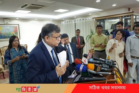 তিস্তাসহ আন্তঃসীমান্তবর্তী নদীর পানি বণ্টনে দ্রুত চুক্তি চায় ঢাকা