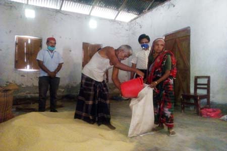 ফুলবাড়ীতে জি আর প্রকল্প