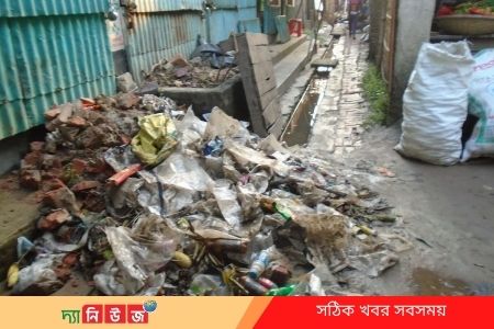 বাজারতো নয় যেন ময়লার ভাগাড়