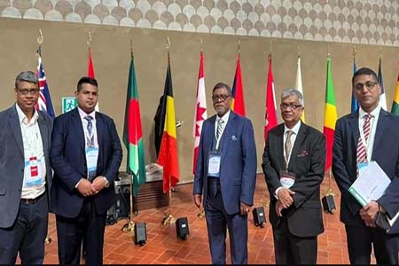 জনগণের দোরগোড়ায়