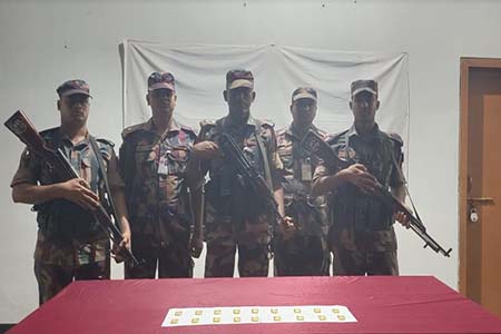 বেনাপোল সিমান্ত থেকে ১৮ পিচ স্বর্ণেরবার উদ্ধার