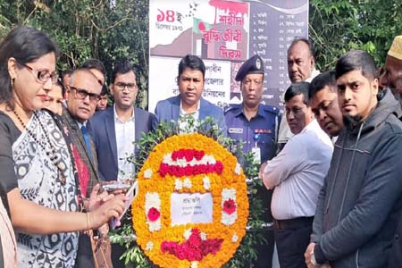 গৌরনদীতে ১৩৫ শহীদের বধ্যভূমিতে শ্রদ্ধা নিবেদন