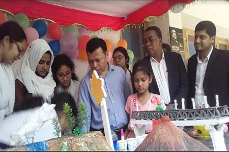 গৌরনদীতে জাতীয় বিজ্ঞান ও প্রযুক্তি সপ্তাহ