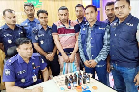 দক্ষিণাঞ্চলের শীর্ষ মাদক ব্যবসায়ী গ্রেপ্তার