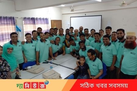 প্রাথমিক শিক্ষকদের তৃতীয় কোহর্টের গ্র্যাজুয়েশন অনুষ্ঠান