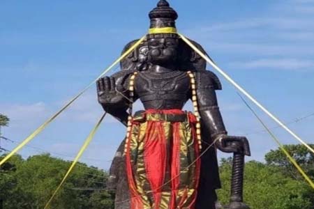 এবার আমেরিকায় ২৫ ফুট উঁচু হনুমানের মুর্তি