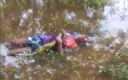 বিদ্যুৎস্পৃষ্টে বৃদ্ধের মৃত্যু