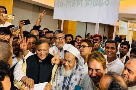 ত্যাগ-তিতিক্ষা ছাড়া মনোনয়ন