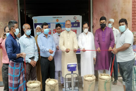 রাণীনগরে সরকারি ভাবে চাল সংগ্রহের উদ্বোধন