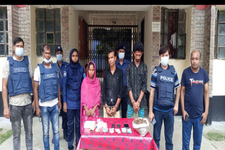 সালথায় ৮শ’ গ্রাম গাঁজা ও ২৩৫ পিচ ইয়াবাসহ ৩ মাদক ব্যবসায়ী আটক