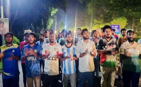 ইবিতে শিক্ষার্থীদের বিক্ষোভ