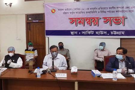 আমার সুরক্ষা যদি আমি না নিই তাহলে কাউকে তো জোর করে নেওয়ানো সম্ভব নয় -তথ্যমন্ত্রী