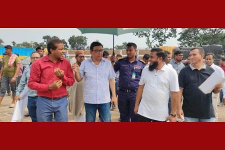 বেনাপোল স্থলবন্দর পরিদর্শনে চেয়ারম্যান মোহাম্মদ মানজারুল মান্নান