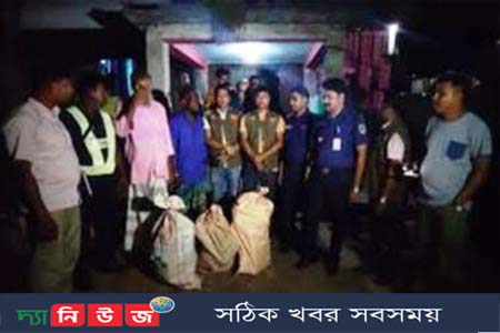 মেহেরপুরে জিহাদী বই সহ দুই জামায়াত নেতা আটক