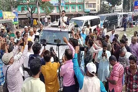 প্রধানমন্ত্রীর সভা সফল