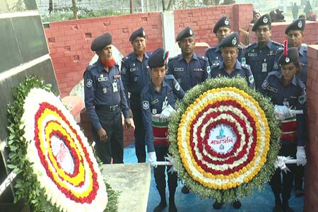 শহীদ বুদ্ধিজীবী দিবসে যশোরে শ্রদ্ধাঞ্জলি ও শপথ পাঠ