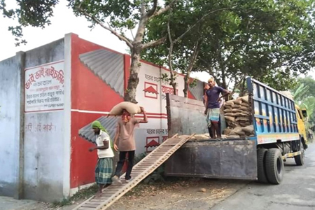 সরকারি চাউল জব্দ