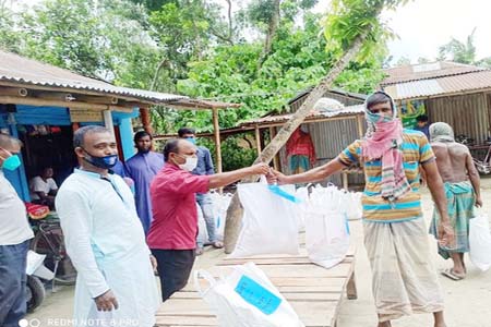 আমাল ফাউন্ডেশনের খাদ্য সহায়তা