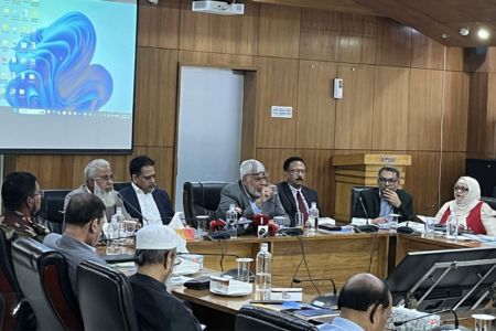 মেয়াদ অনিশ্চয়তায় বিদ্যুৎ-জ্বালানির অনেক প্রকল্প বাস্তবায়ন সম্ভব হয়নি